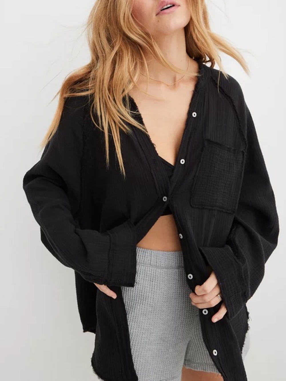 Aerie pool to party gauzy coverup shirt M black long sleeve cotton button up